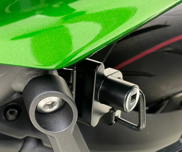 One-Key System Helmet Lock (Ninja H2 SX/SE)