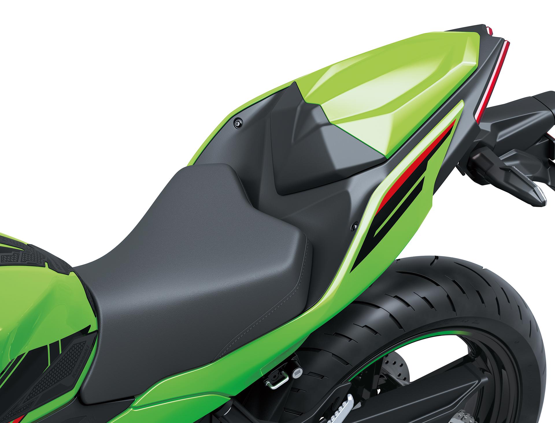 Komfortní sedadlo řidiče (Ninja 500 a Z500)
