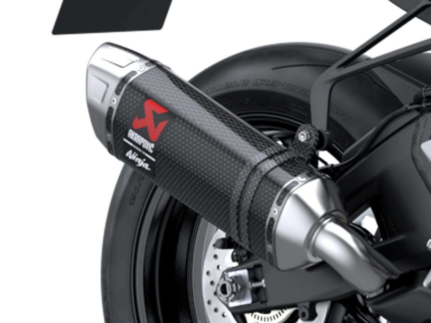 Akrapovič Carbon SBK Replica výfuk (Ninja ZX-10R/RR)